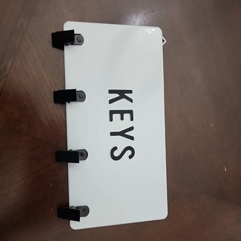 White and Black 'KEYS' Wall Decor